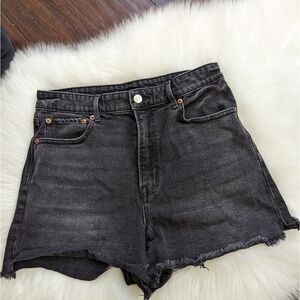 American eagle black highest rise 90s boyfriend short size 6